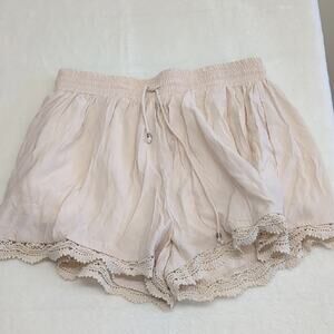 Stella Cream Pajama Shorts with Lace Trim‎ and Elastic Waistband size Large
